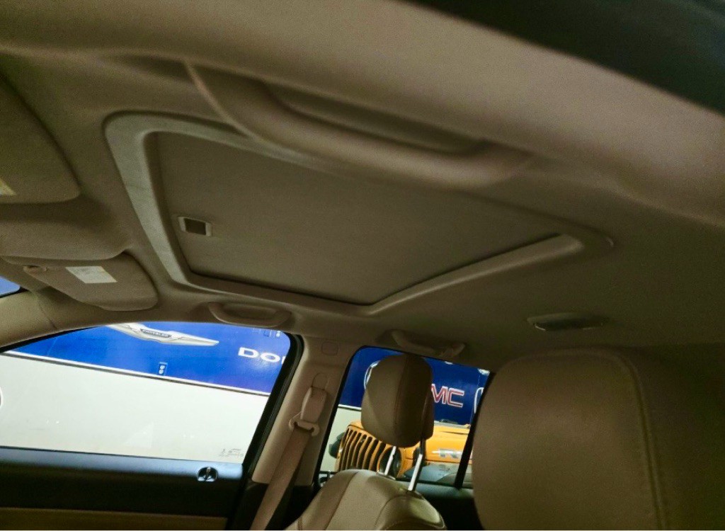 2017 Jeep Compass Image 13