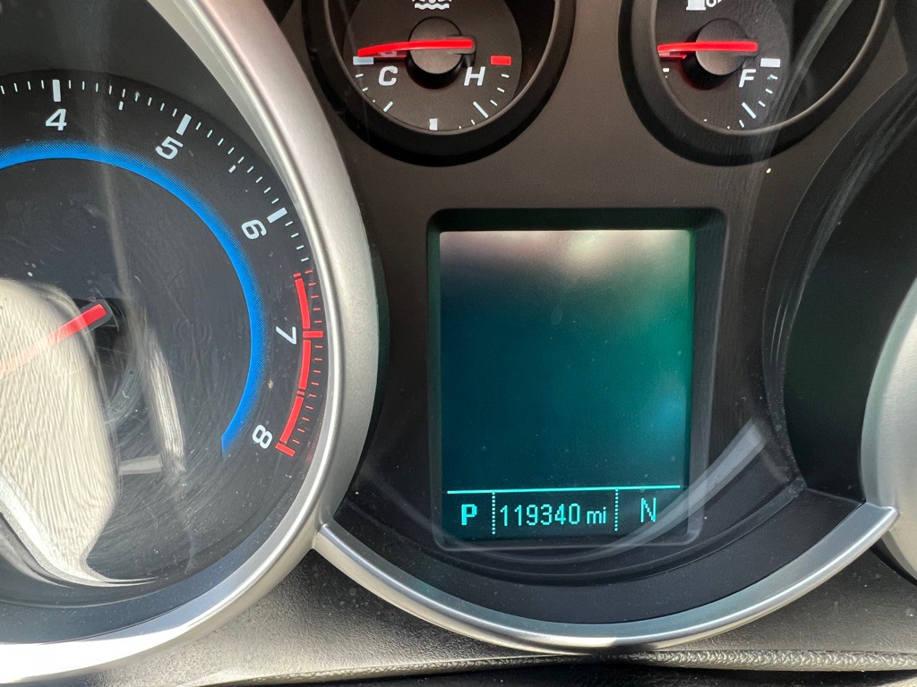 2015 Chevrolet Cruze Image 30