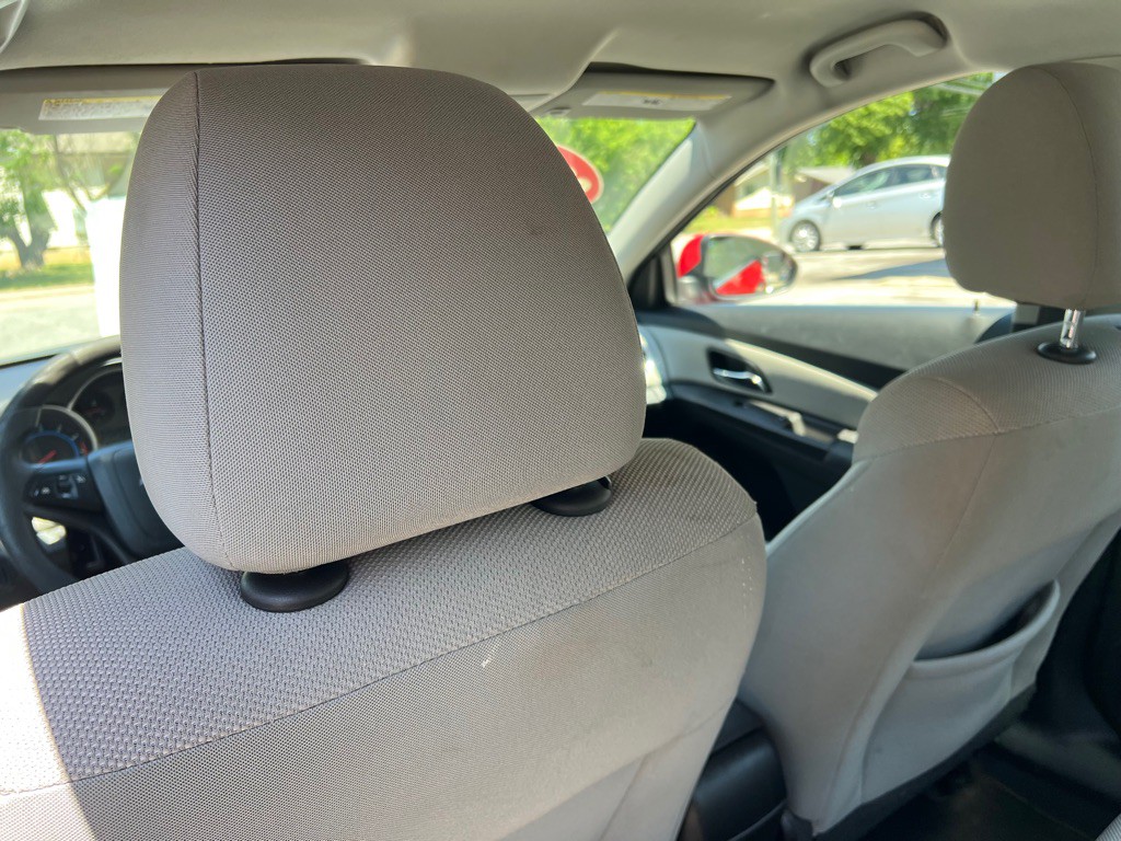 2015 Chevrolet Cruze Image 46