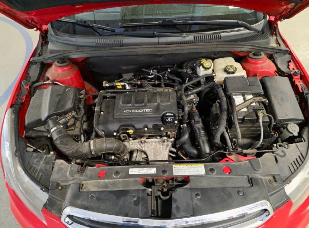 2015 Chevrolet Cruze Image 14