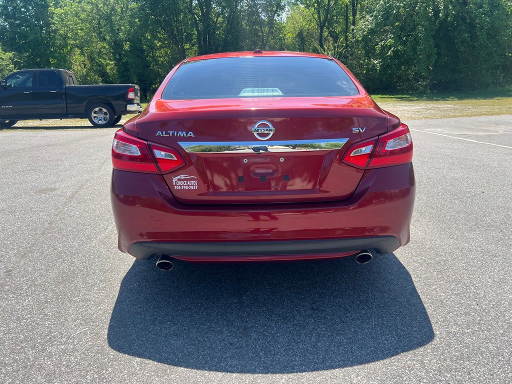 2016 Nissan Altima Image 23