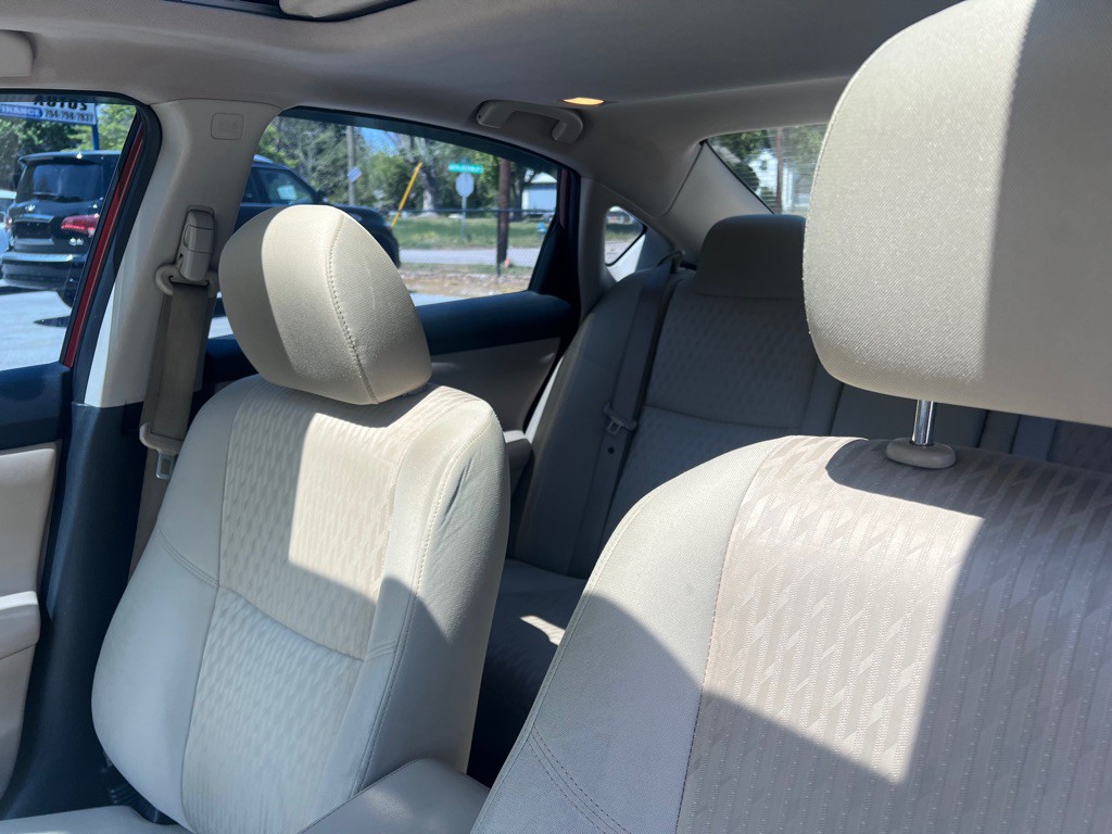 2016 Nissan Altima Image 42