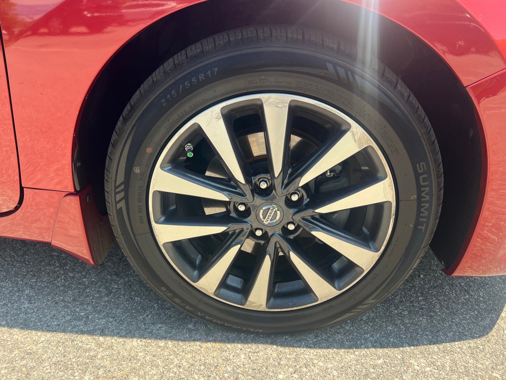2016 Nissan Altima Image 50