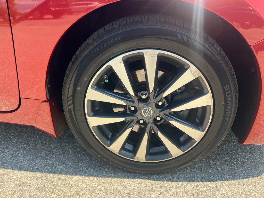 2016 Nissan Altima Image 52