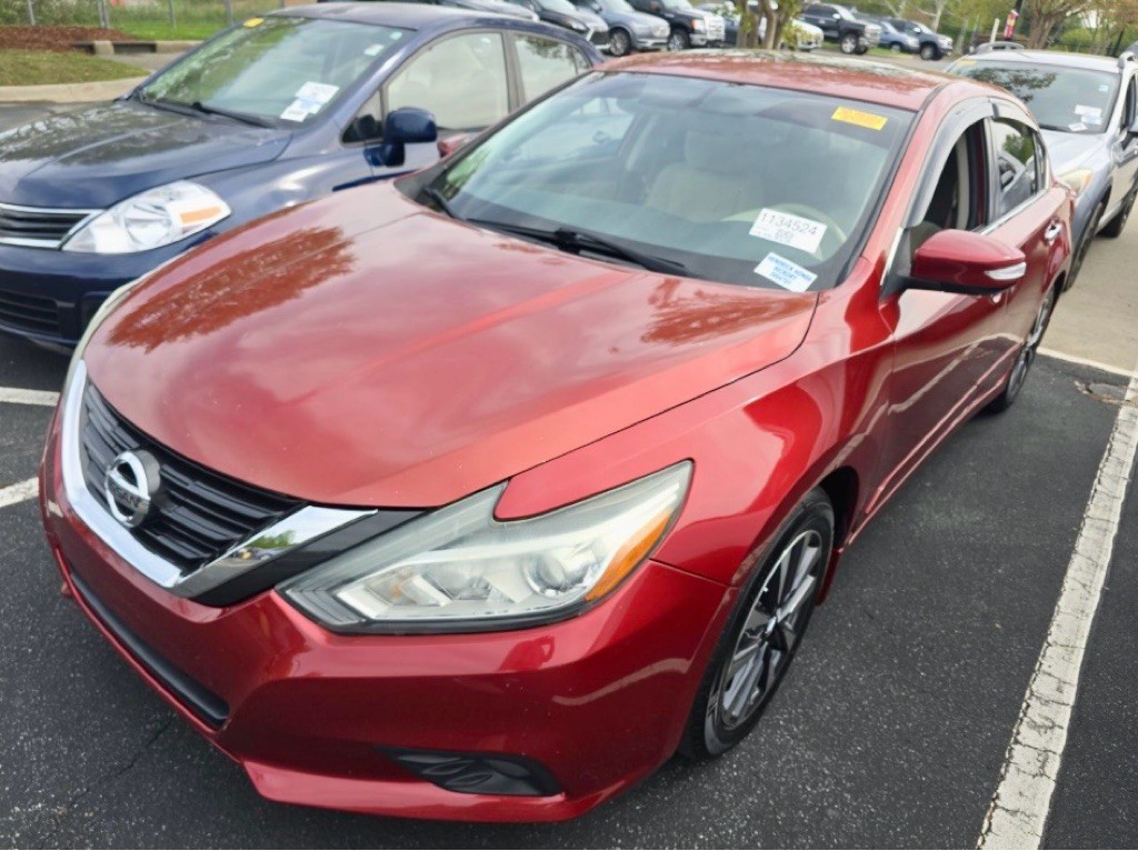 2016 Nissan Altima Image 2