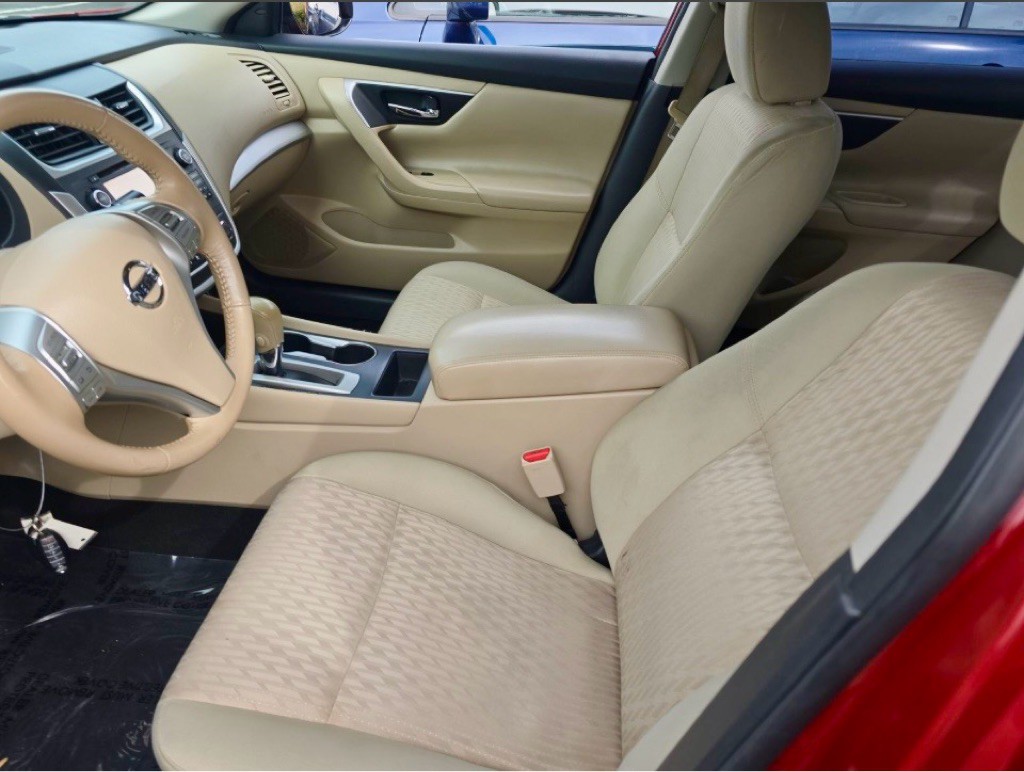 2016 Nissan Altima Image 11