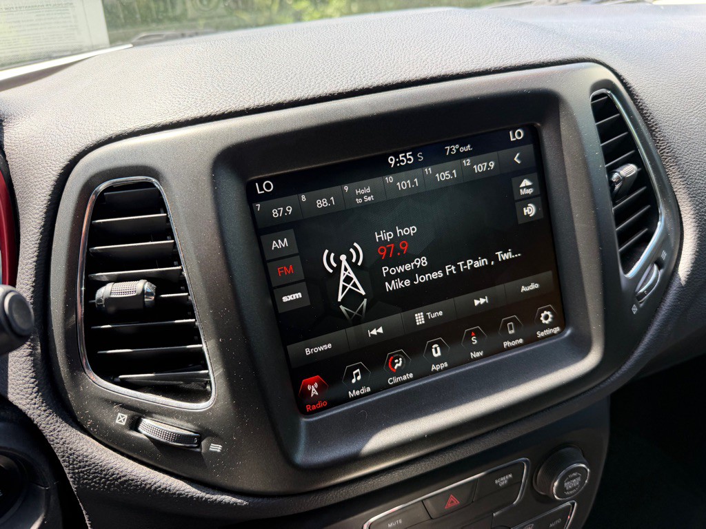 2018 Jeep Compass Image 41