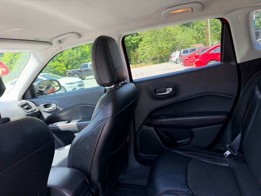 2018 Jeep Compass Image 57