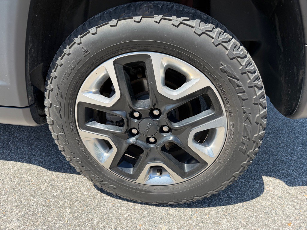 2018 Jeep Compass Image 65