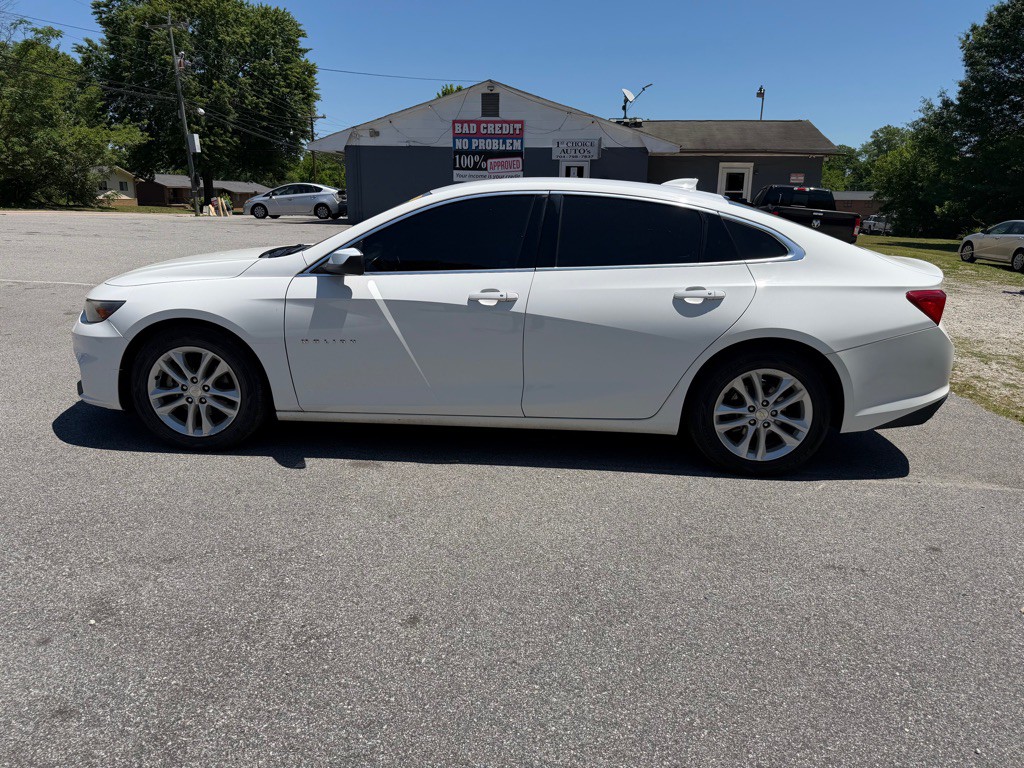 2017 Chevrolet Malibu Image 7