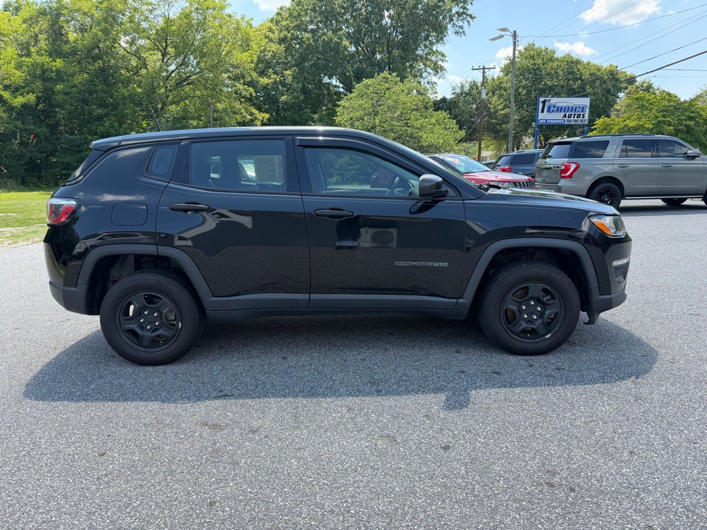 2019 Jeep Compass Image 4