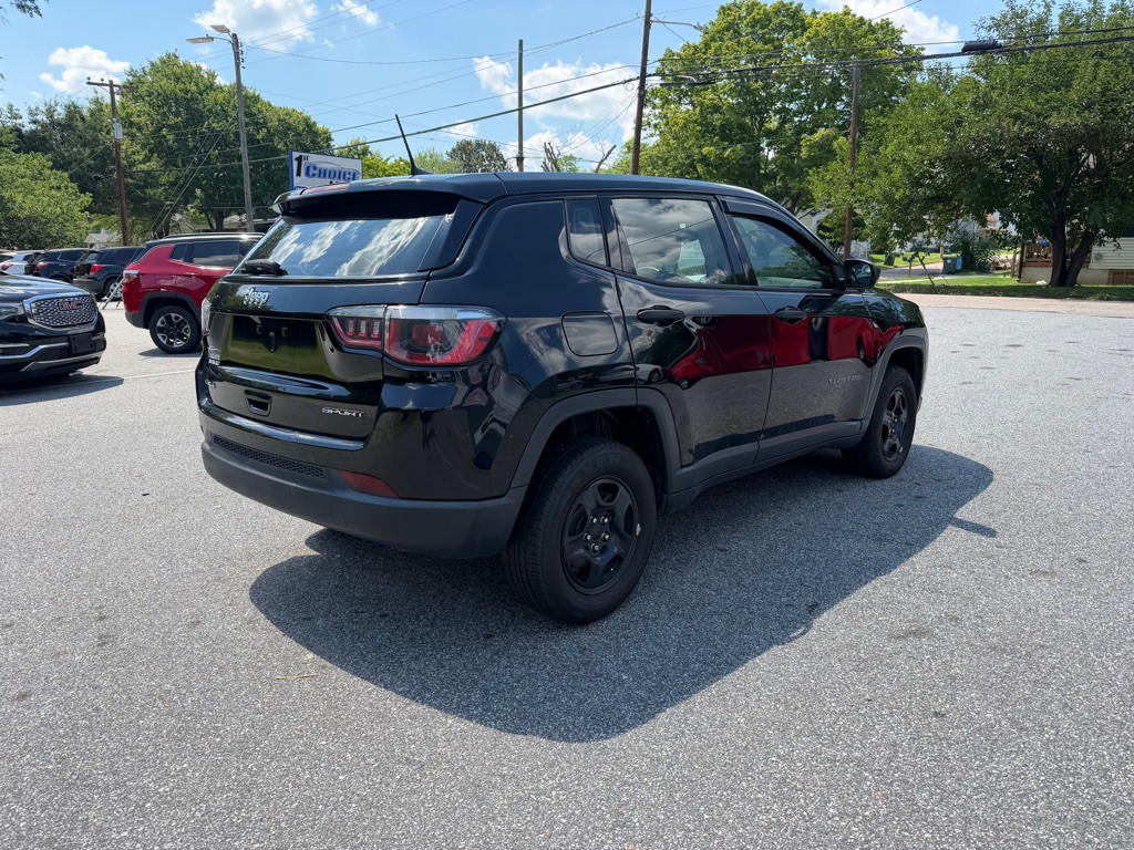 2019 Jeep Compass Image 5