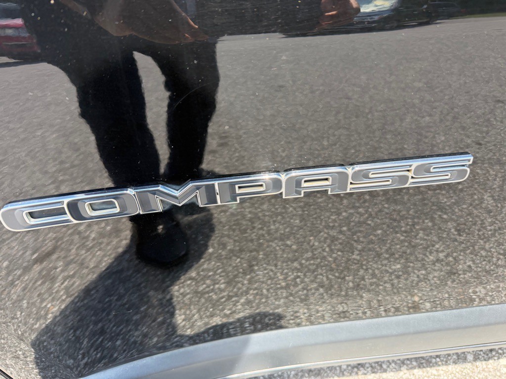 2019 Jeep Compass Image 14