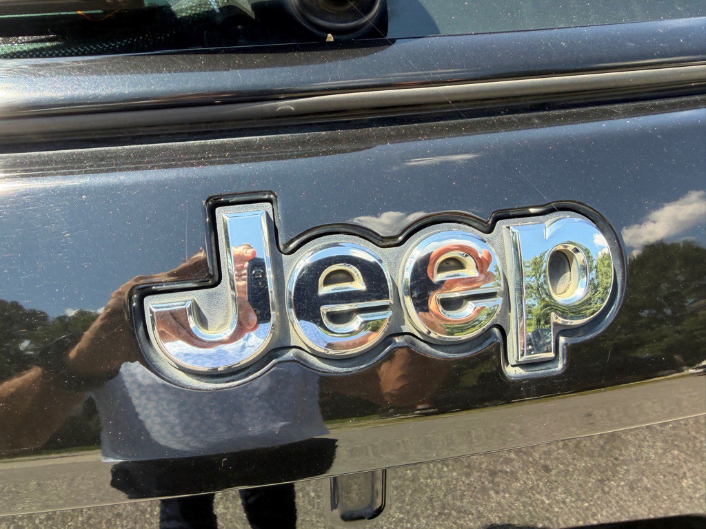 2019 Jeep Compass Image 21