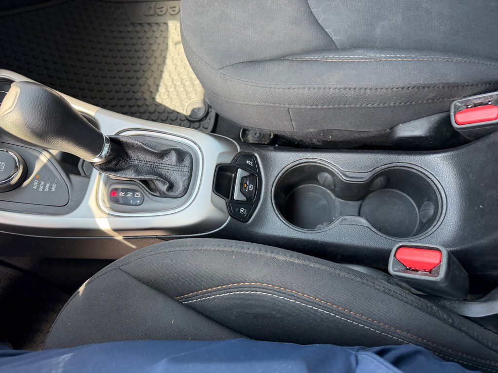 2019 Jeep Compass Image 48