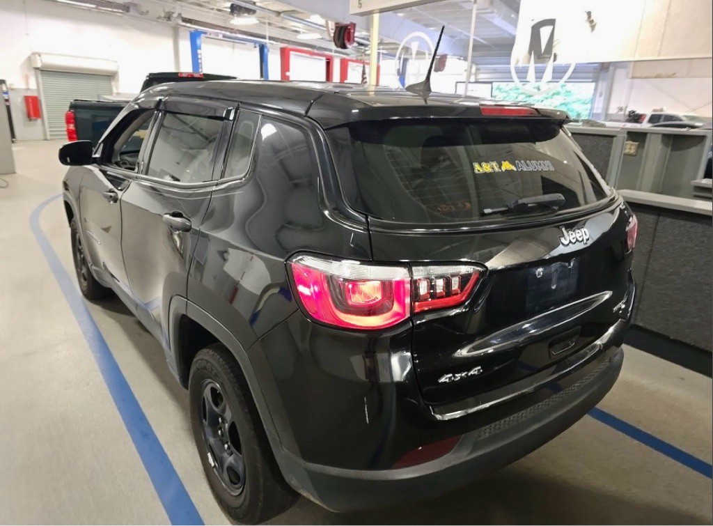 2019 Jeep Compass Image 54