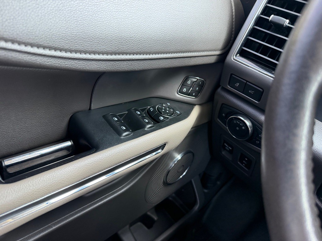 2019 Ford Expedition Image 31