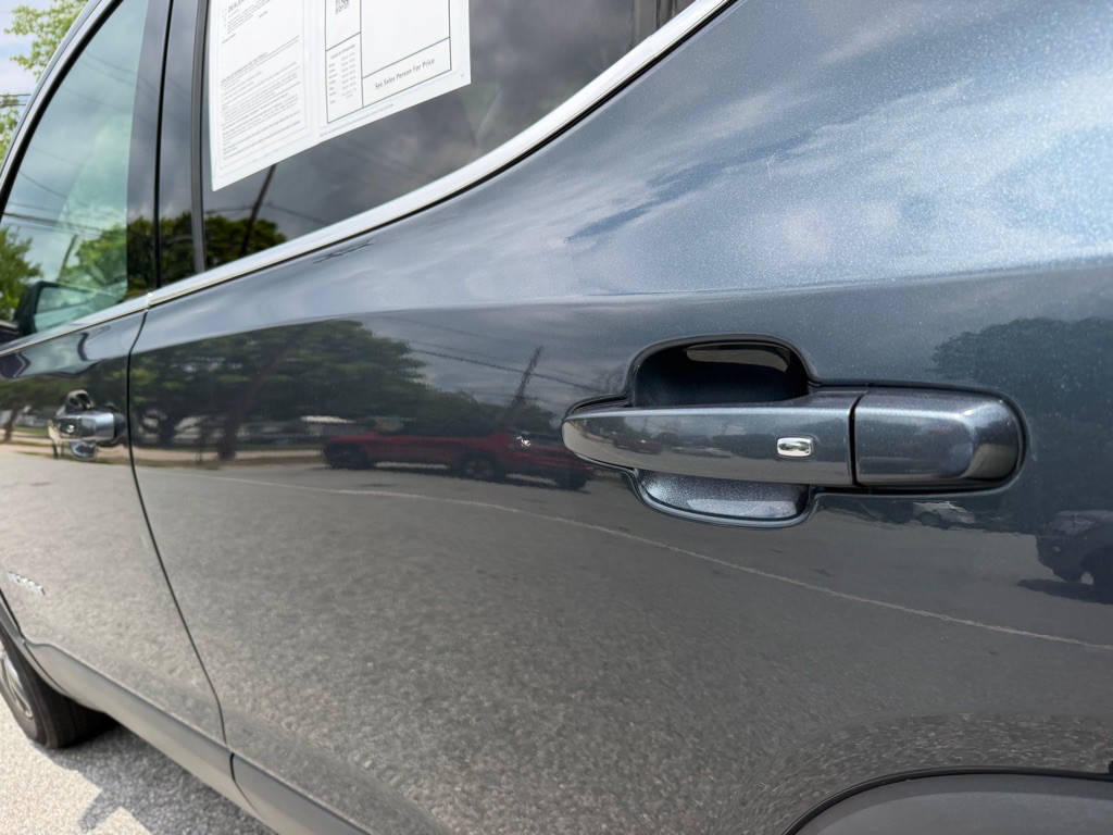 2019 GMC Acadia Image 18