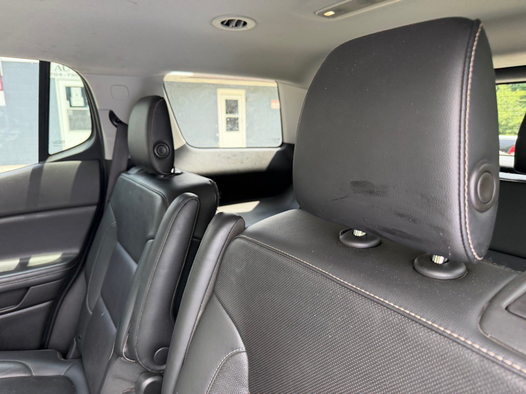 2019 GMC Acadia Image 32