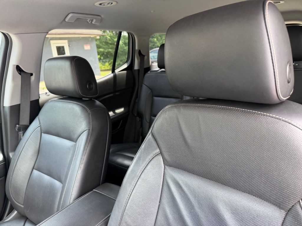 2019 GMC Acadia Image 38