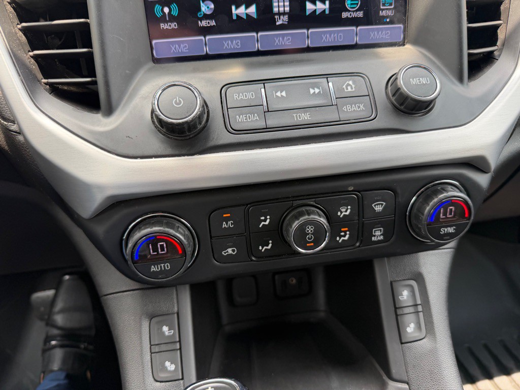 2019 GMC Acadia Image 43