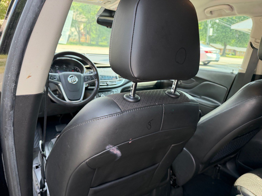 2019 Buick Enclave Image 36