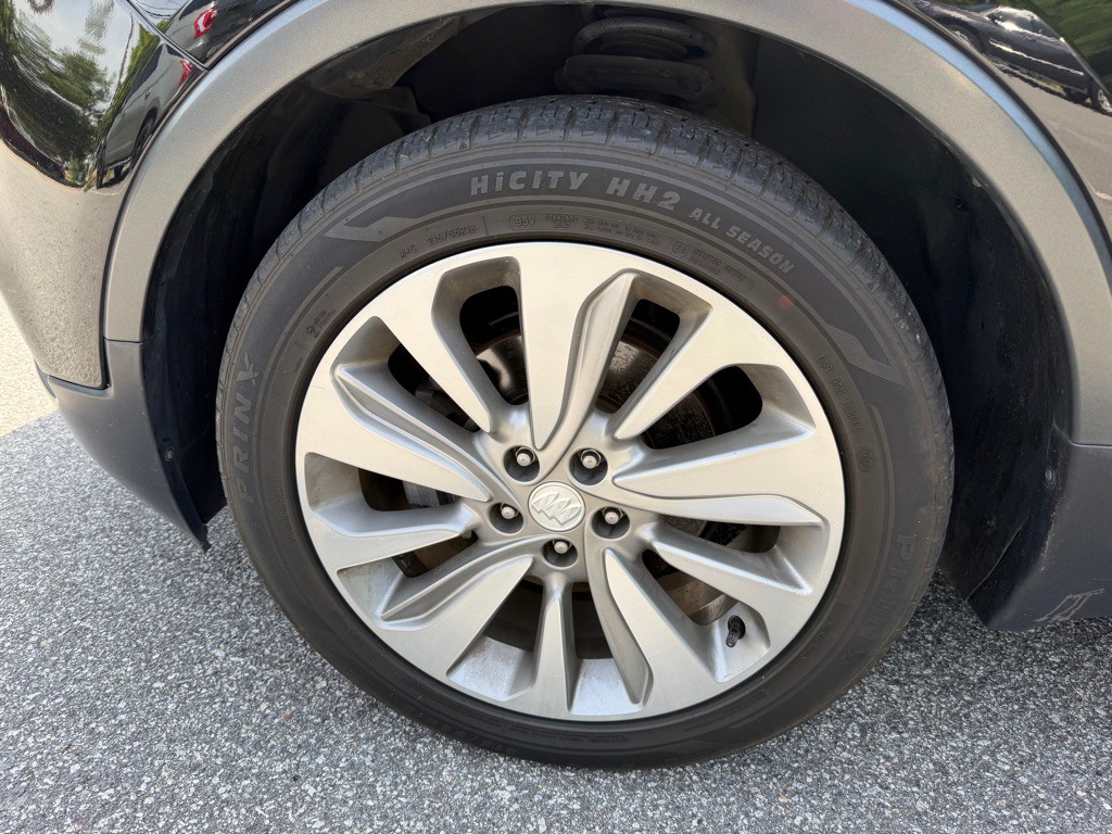 2019 Buick Enclave Image 43