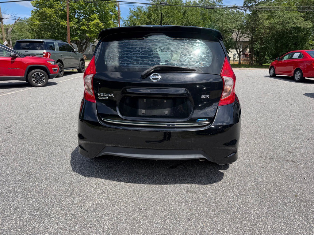 2016 Nissan Versa Image 7