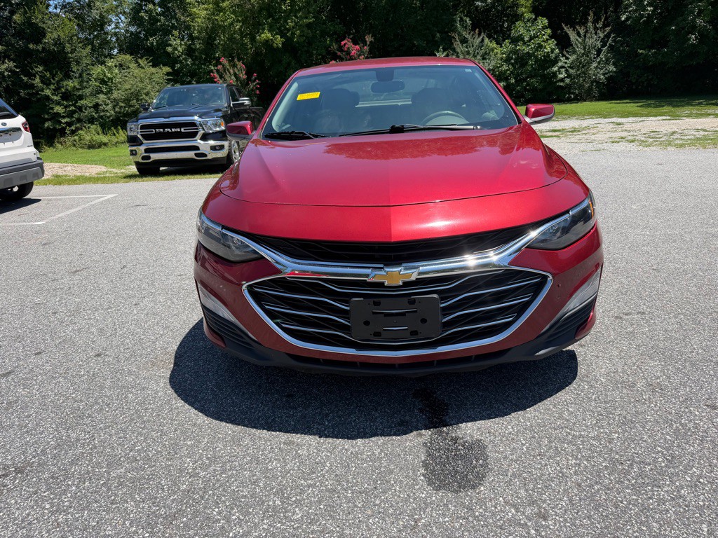 2019 Chevrolet Malibu Image 4