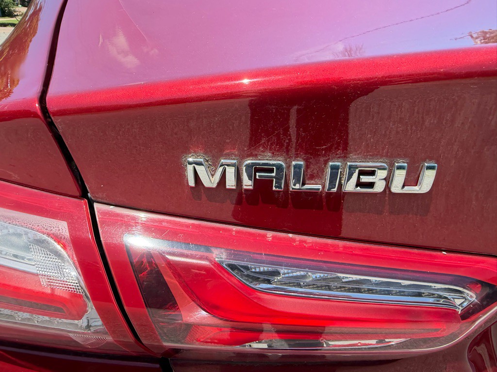2019 Chevrolet Malibu Image 18