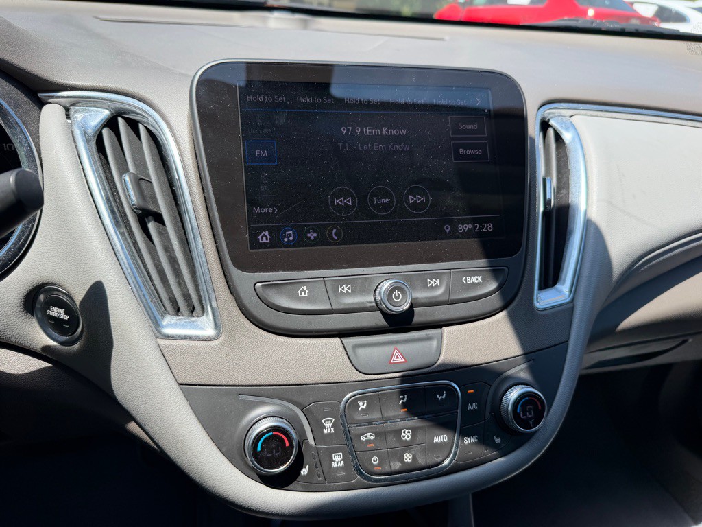2019 Chevrolet Malibu Image 25