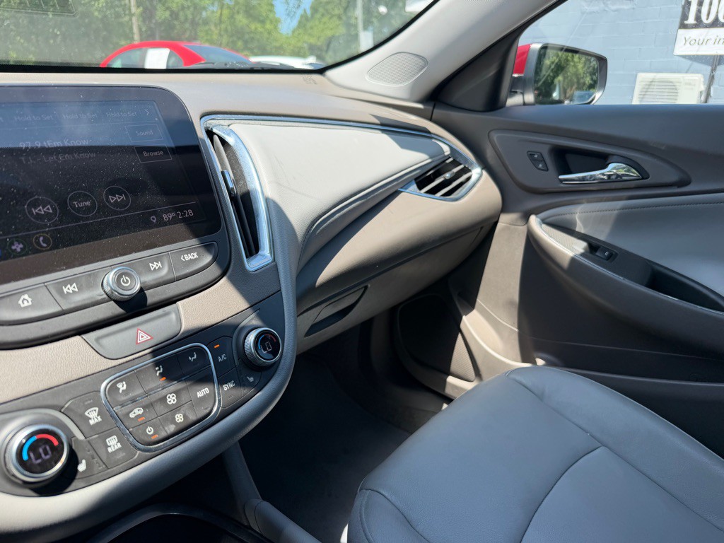 2019 Chevrolet Malibu Image 26