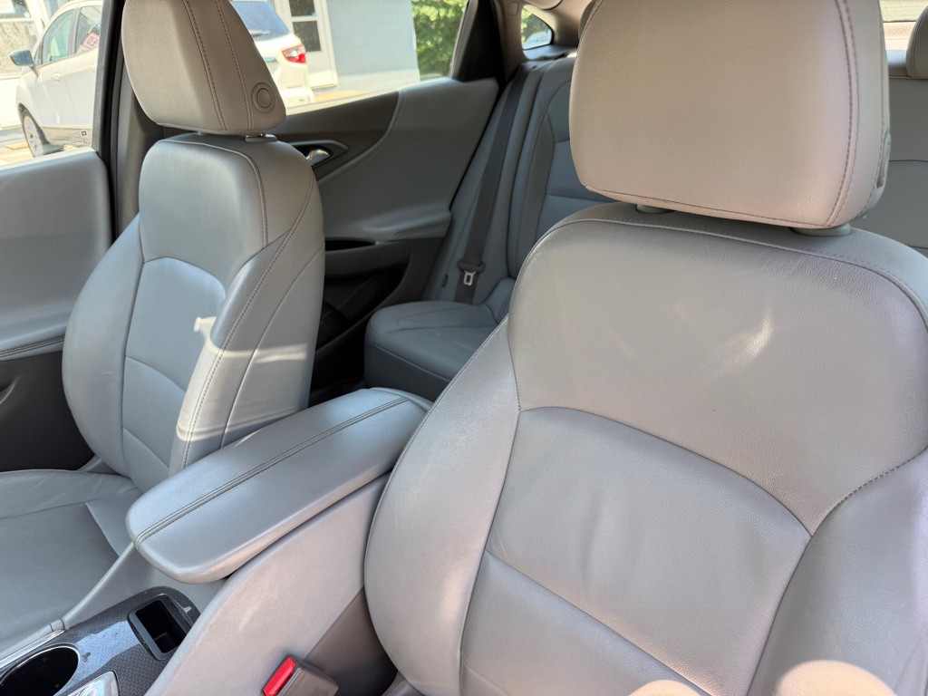 2019 Chevrolet Malibu Image 43