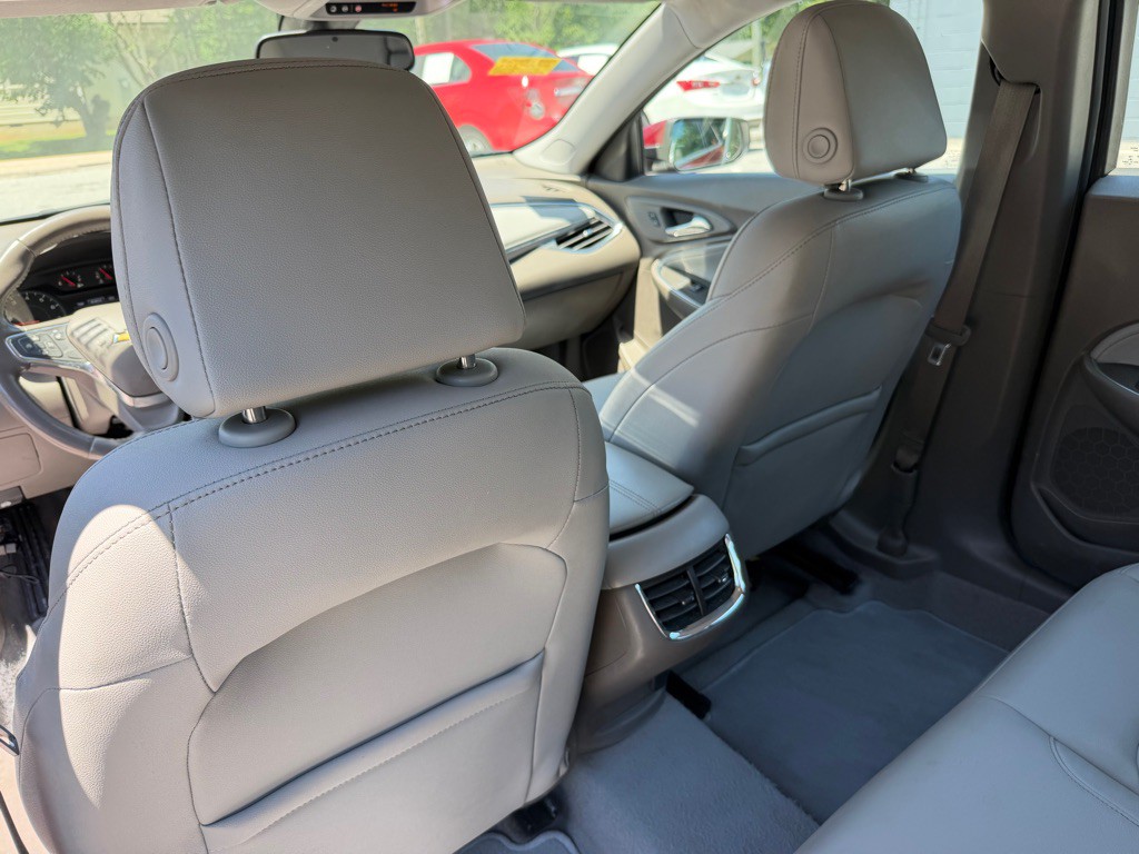 2019 Chevrolet Malibu Image 50
