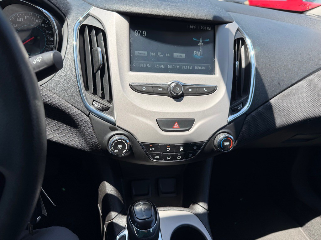 2017 Chevrolet Cruze Image 23