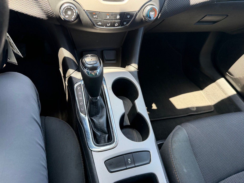 2017 Chevrolet Cruze Image 24