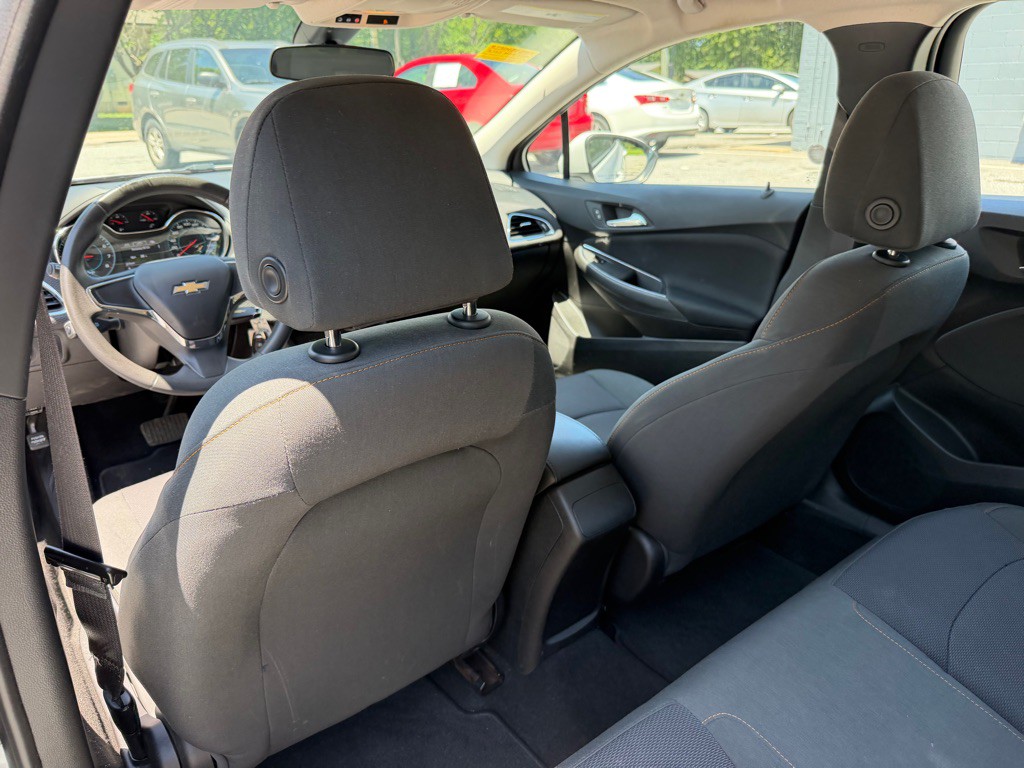 2017 Chevrolet Cruze Image 39