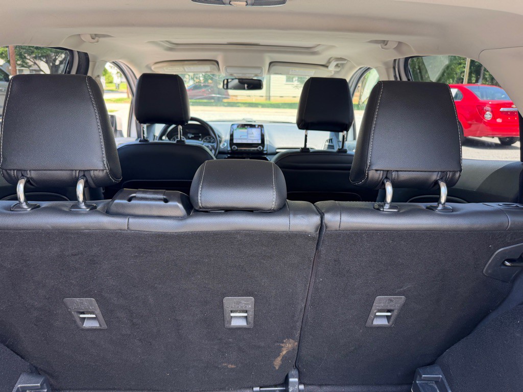 2019 Ford Econoline Image 36