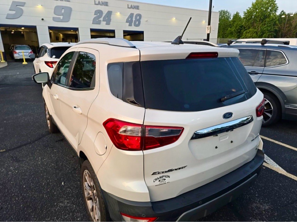 2019 Ford Econoline Image 48