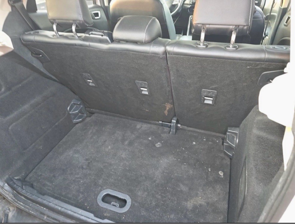 2019 Ford Econoline Image 57