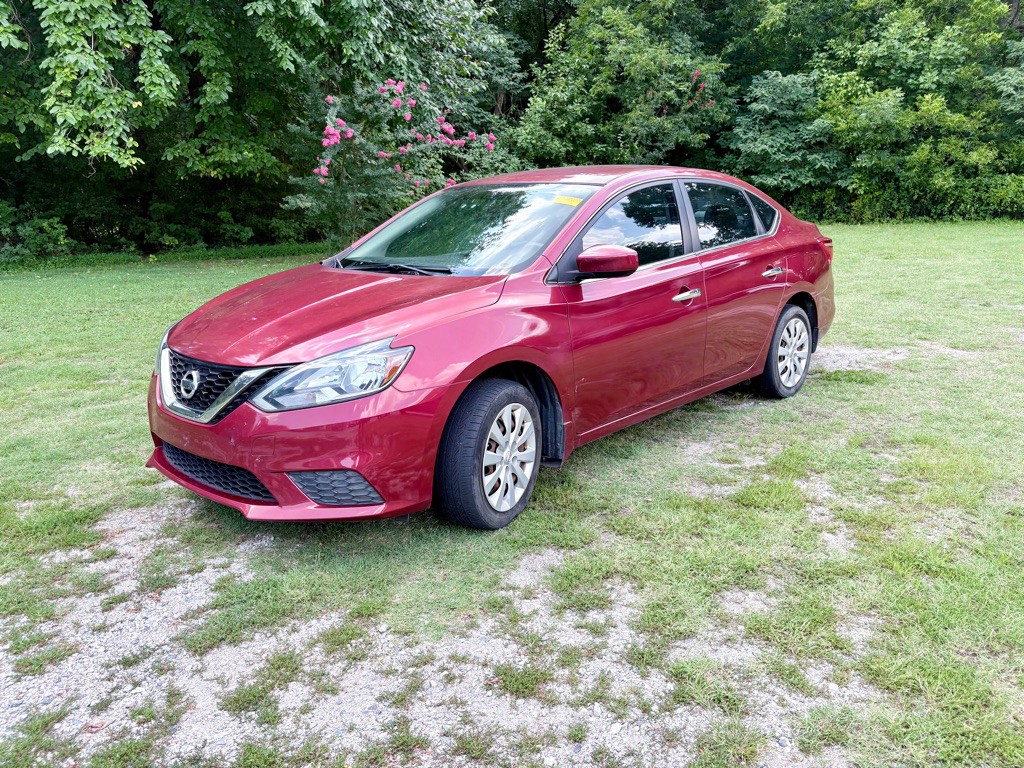 2016 Nissan Sentra Image 2