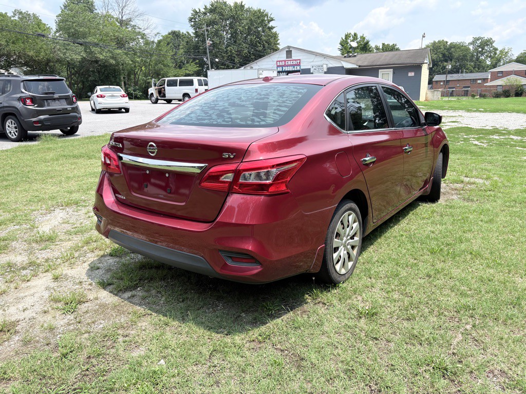 2016 Nissan Sentra Image 9