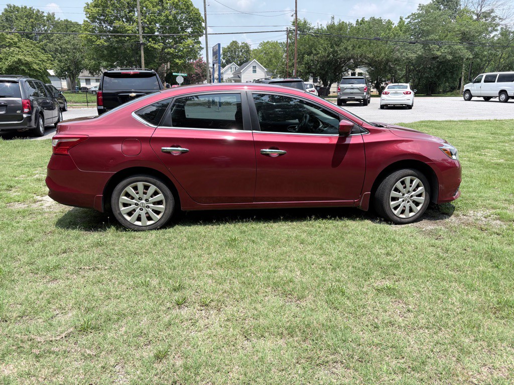 2016 Nissan Sentra Image 11