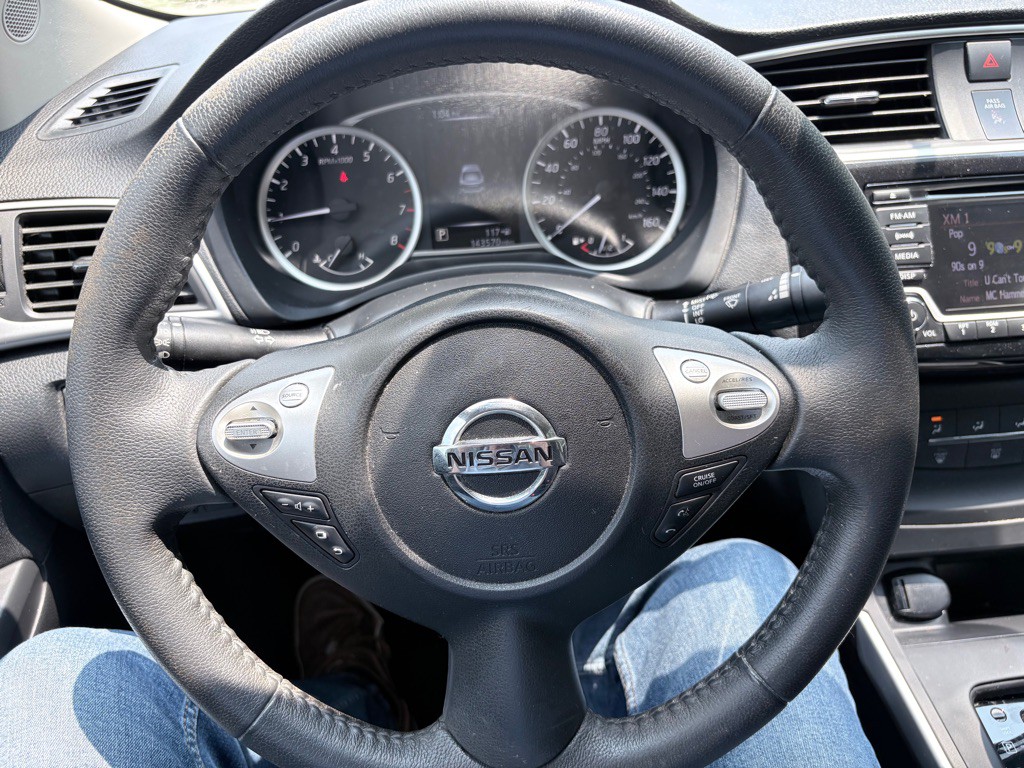 2016 Nissan Sentra Image 15