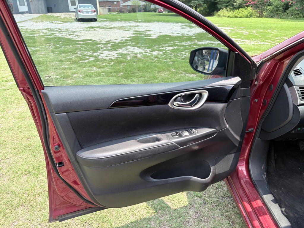 2016 Nissan Sentra Image 22