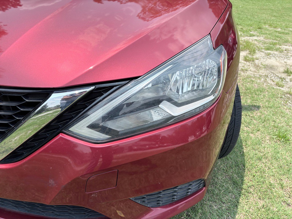2016 Nissan Sentra Image 36