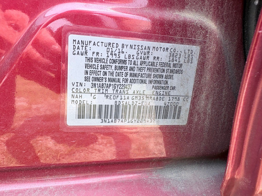 2016 Nissan Sentra Image 38