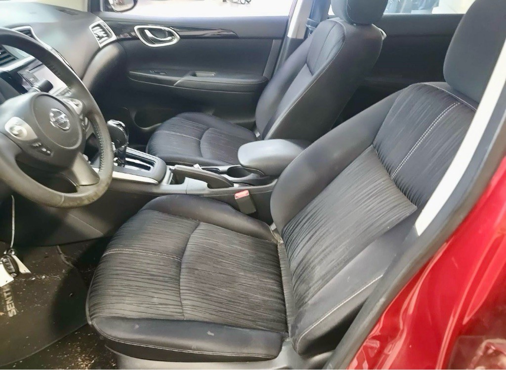 2016 Nissan Sentra Image 58