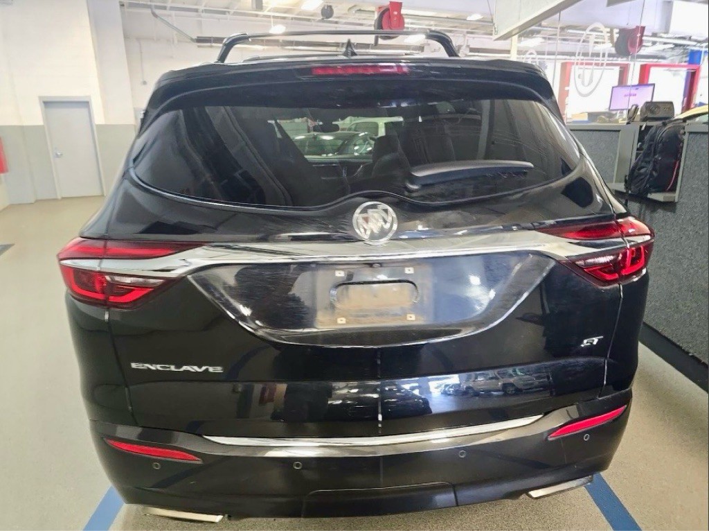 2020 Buick Enclave Image 6