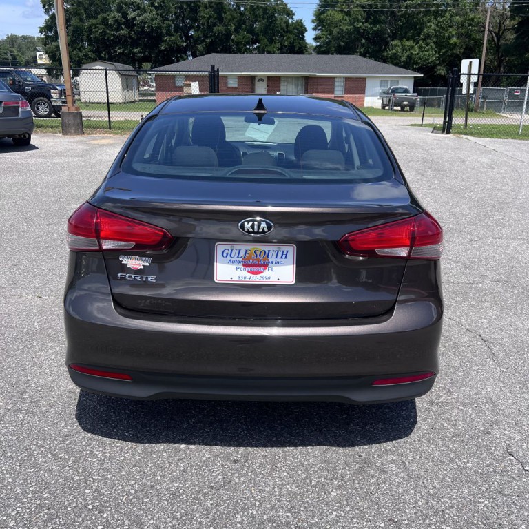 2018 Kia Forte Image 4